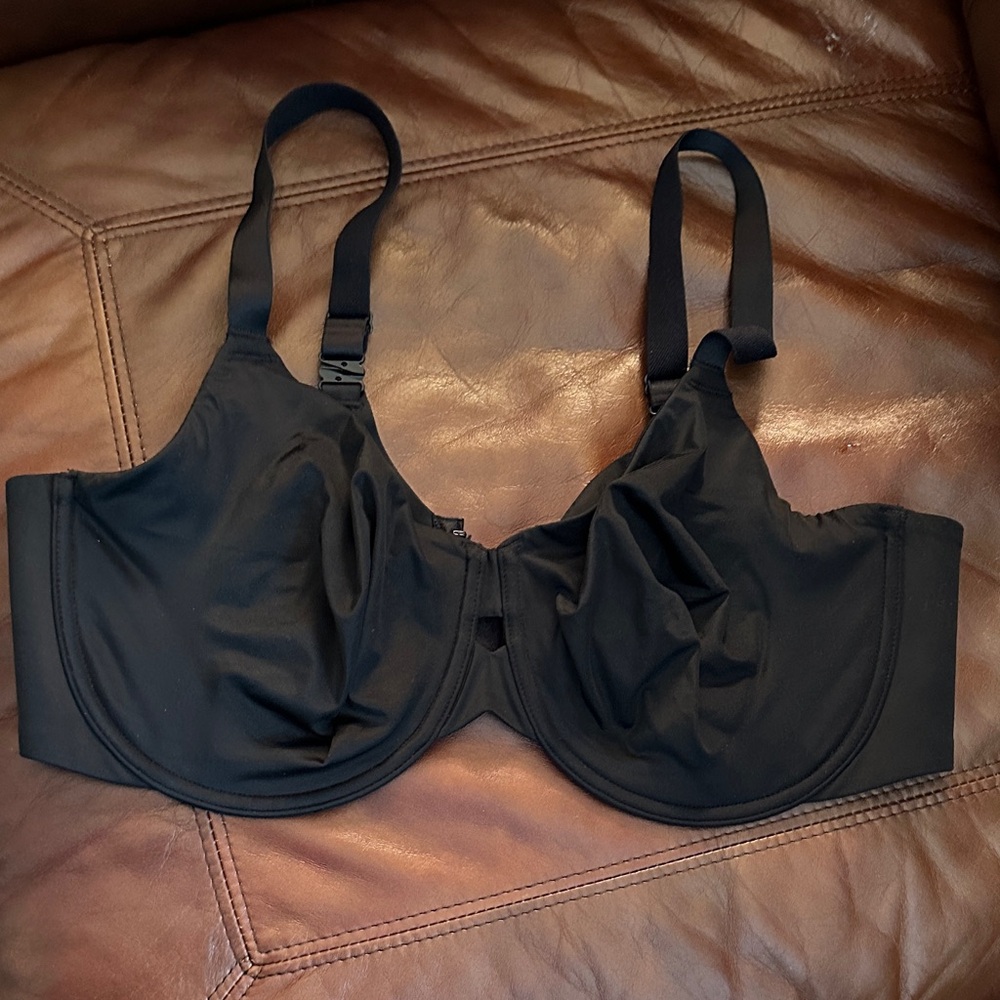 Wacoal Superbly Smooth Underwire Bra Black Bra 40 DDD